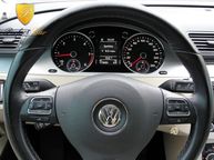 Volkswagen Passat - 12