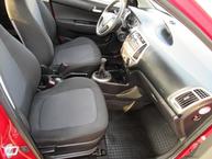 Hyundai i20 - 19